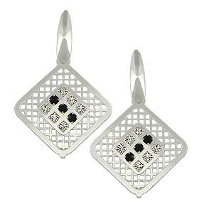 Brinco folheado a prata com pedras de strass - BS2114 P
